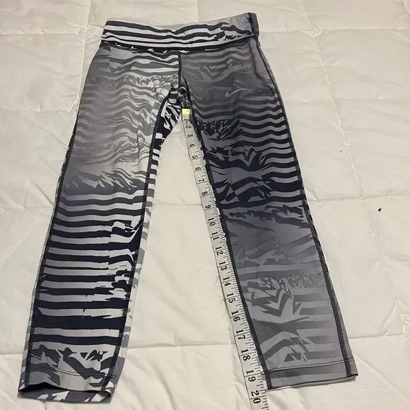 Nike Dri-Fit Running Tights - Picture 6 of 7